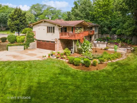 914 Forest Dr, Elgin, IL 60123 photo 32