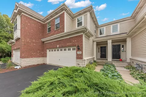 2706 Blakely Ln #2706, Naperville, IL 60540