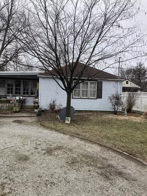 2853 183rd St, Homewood, IL 60430