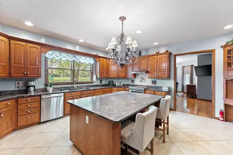 2 Woodside Ave, Kankakee, IL 60901 photo 10