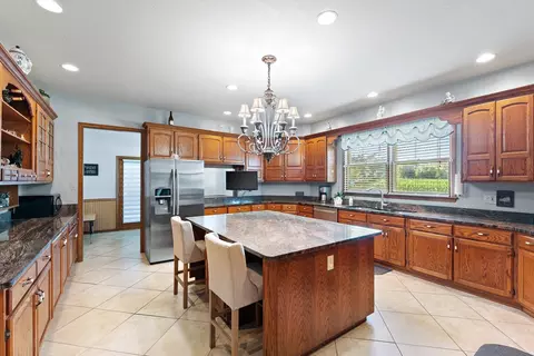 2 Woodside Ave, Kankakee, IL 60901 photo 5