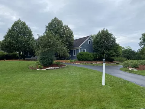 26444 N Middleton Pkwy, Mundelein, IL 60060