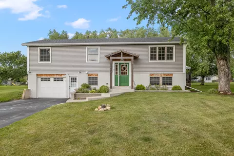 1843 David Ave, Joliet, IL 60433