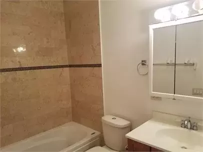 1468 E 69th St #3, Chicago, IL 60637 photo 11