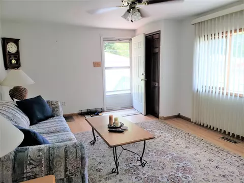 14527 Spaulding Ave, Midlothian, IL 60445 photo 8