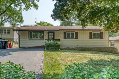 5304 N Lake St, Mchenry, IL 60050