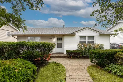 16207 92nd Ave, Orland Hills, IL 60487