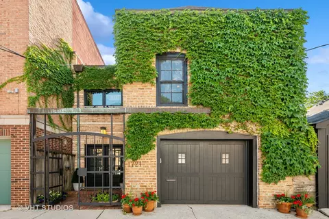 1721 N Fern Ct, Chicago, IL 60614