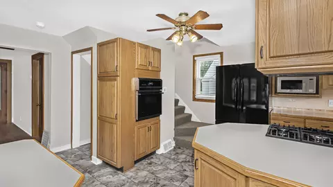 18317 Roy St, Lansing, IL 60438 photo 7