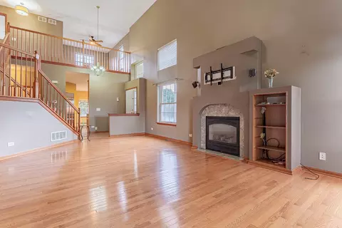 368 Bay Dr, Itasca, IL 60143 photo 3
