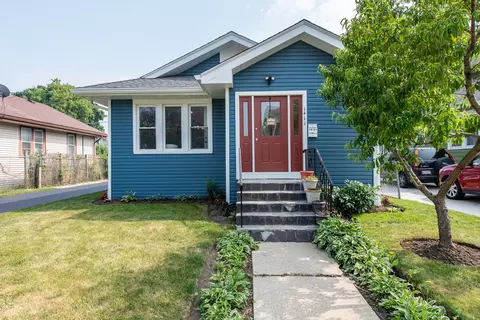 1411 W Cornelia Ave, Waukegan, IL 60085