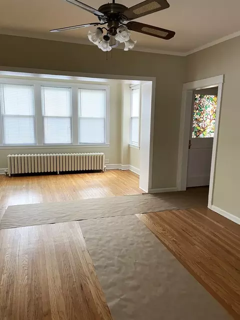 5237 W Cullom Ave, Chicago, IL 60641 photo 2