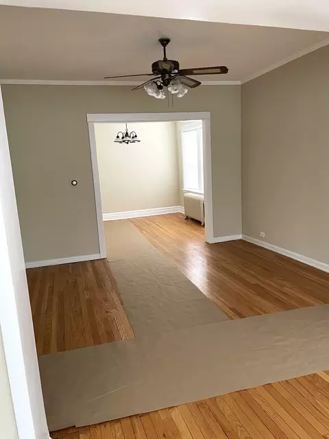 5237 W Cullom Ave, Chicago, IL 60641 photo 3