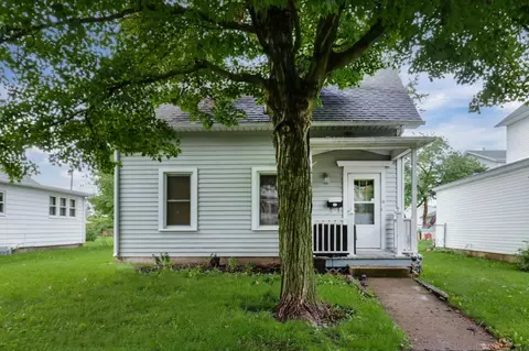 30 E 1st St, El Paso, IL 61738 photo 24