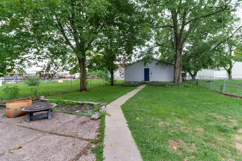 30 E 1st St, El Paso, IL 61738 photo 26