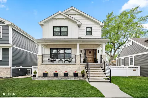 10704 S Troy St, Chicago, IL 60655