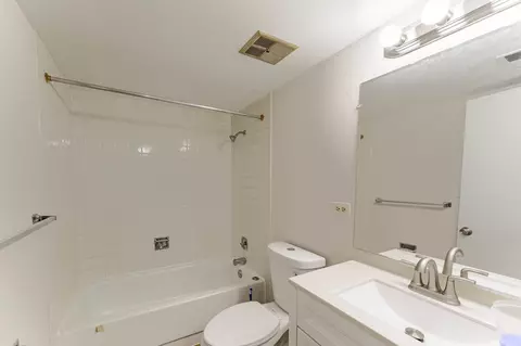 1337 Rolling Prairie Ct, Hoffman Estates, IL 60192 photo 9