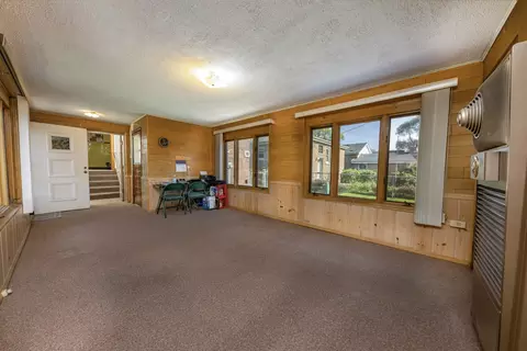 11800 S Artesian Ave, Chicago, IL 60655 photo 20