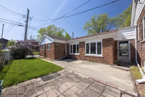 11800 S Artesian Ave, Chicago, IL 60655 photo 35