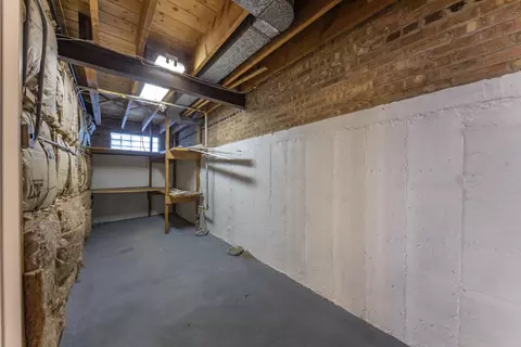 11800 S Artesian Ave, Chicago, IL 60655 photo 28