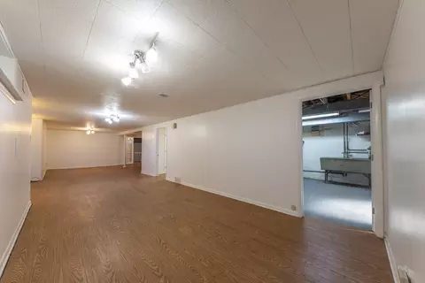 11800 S Artesian Ave, Chicago, IL 60655 photo 22