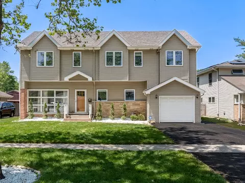 918 Meadow Rd, Northbrook, IL 60062