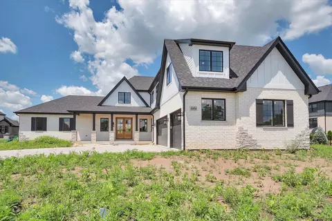 11454 Zermatt Dr, Frankfort, IL 60423