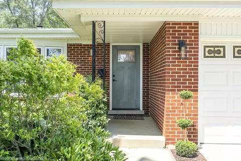 728 Madelyn Dr, Des Plaines, IL 60016 photo 30