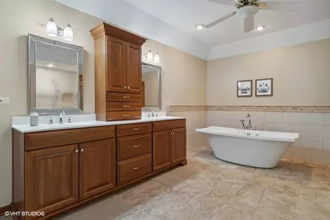1404 Siebert Ct, Naperville, IL 60565 photo 16