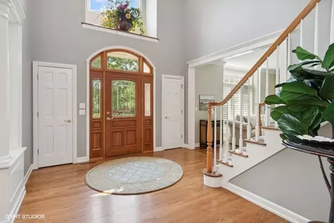 1404 Siebert Ct, Naperville, IL 60565 photo 3