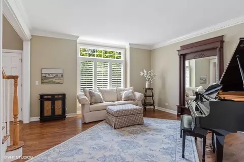 1404 Siebert Ct, Naperville, IL 60565 photo 13