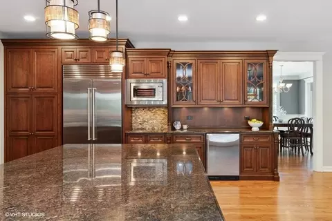 1404 Siebert Ct, Naperville, IL 60565 photo 8