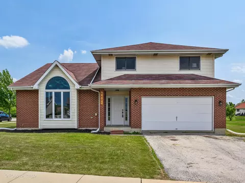 4401 Imperial Dr, Richton Park, IL 60471