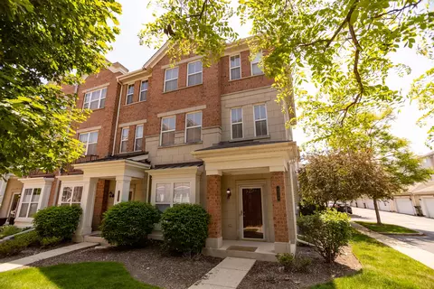 4734 N Lamon Ave, Chicago, IL 60630