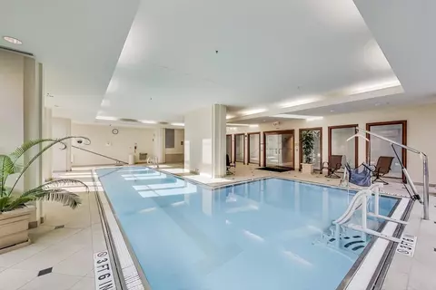 Exterior - 21 E Huron St #4103, Chicago, IL 60611 photo 10 of 20