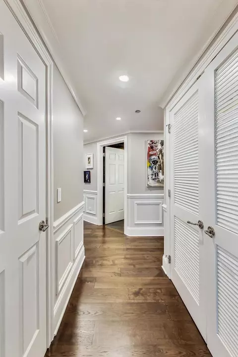 Entry Way - 21 E Huron St #4103, Chicago, IL 60611 photo 7 of 8
