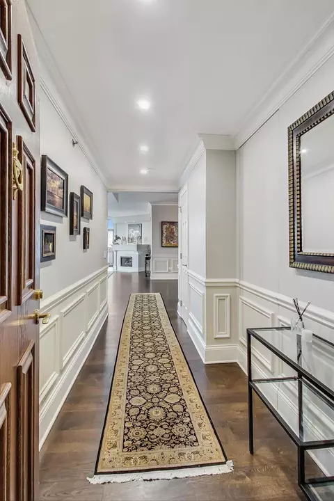 Entry Way - 21 E Huron St #4103, Chicago, IL 60611 photo 5 of 8