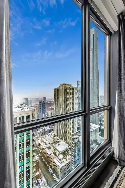 Exterior - 21 E Huron St #4103, Chicago, IL 60611 photo 4 of 20