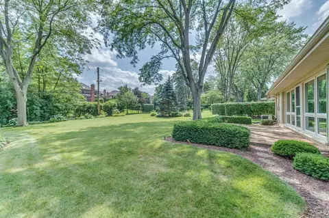 1620 Wakeman Ave, Wheaton, IL 60187 photo 23