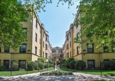4615 N Paulina St #2A, Chicago, IL 60640