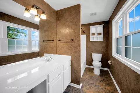 2755 Olympic Ct, Aurora, IL 60503 photo 18