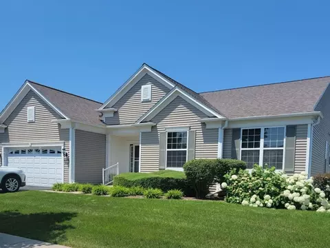 3758 Canton Cir, Mundelein, IL 60060
