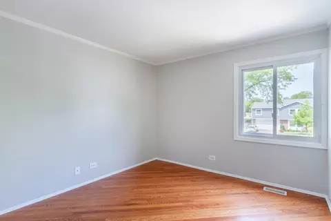 101 Farmington Ct, Rolling Meadows, IL 60008 photo 23