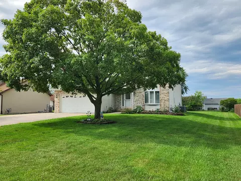 5002 W Main St, Monee, IL 60449 photo 2