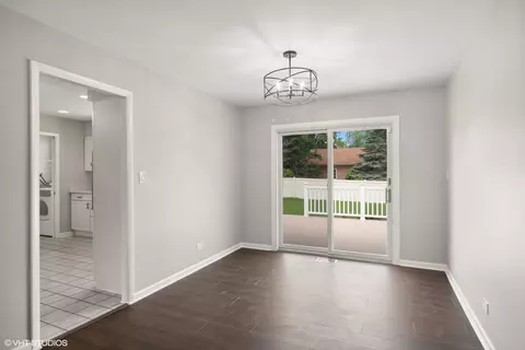 411 Springside Ln, Buffalo Grove, IL 60089 photo 7
