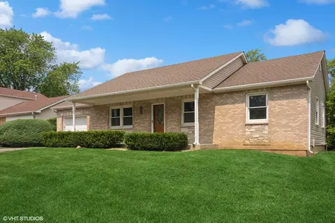 411 Springside Ln, Buffalo Grove, IL 60089