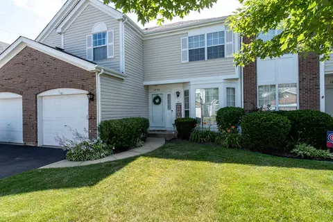 1846 Somerset Ct, Gurnee, IL 60031