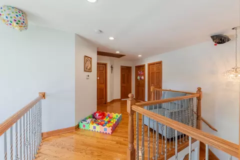 8000 Lorel Ave, Burbank, IL 60459 photo 20