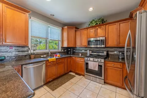 8000 Lorel Ave, Burbank, IL 60459 photo 16