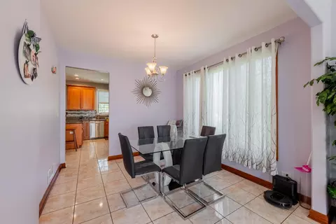 8000 Lorel Ave, Burbank, IL 60459 photo 7